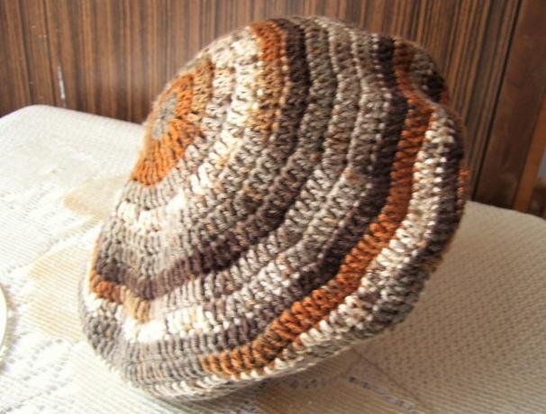 DÁMSKÝ BARET