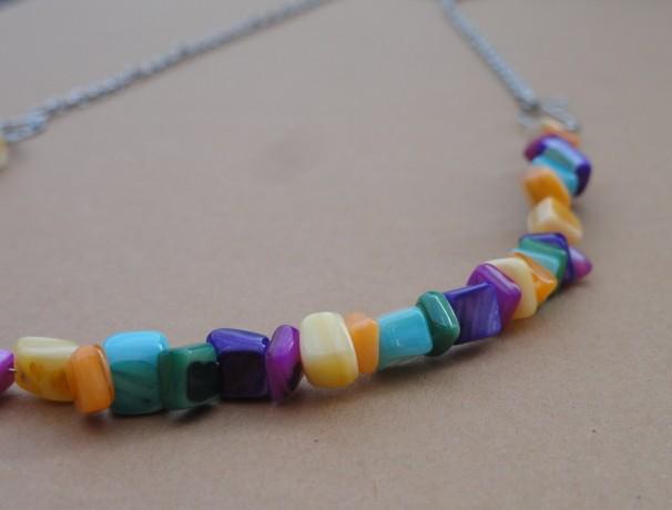 se starorůžovou říční perlou