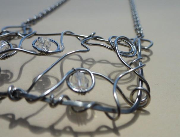 se starorůžovou říční perlou