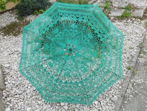 ze smaragdového království originální retro na svatbu pro nevěstu slunečník paraple 