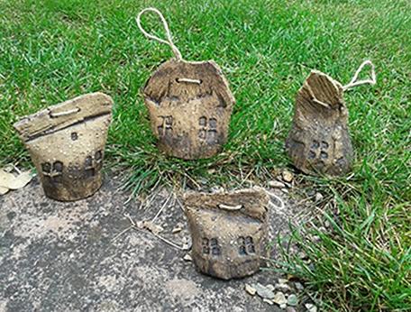 zvonky - trpasličí chaloupky dekorace dárek zvonek keramický chaloupka domek rustikální pohádkový trpaslík 