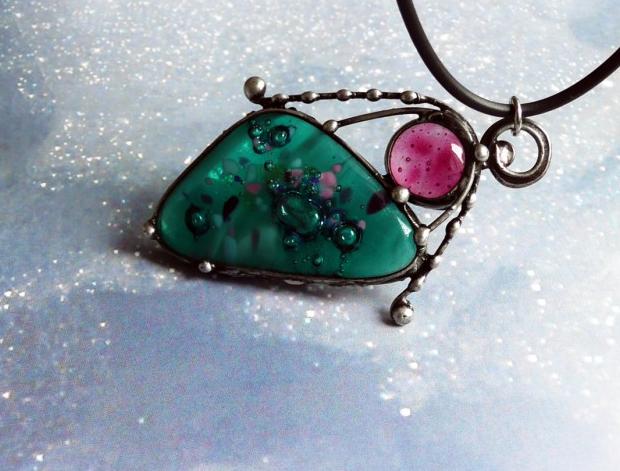 Přívěsek s mandalou DUŠE LESA /sklo