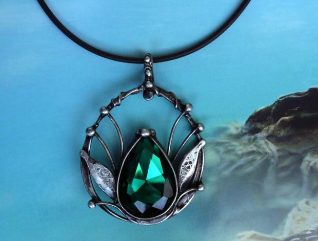 Přívěsek s mandalou DUŠE LESA /sklo