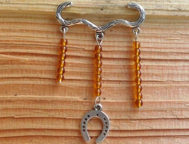 Ozdobný špendlík, fiaLOVE