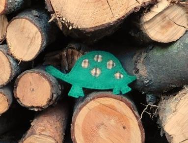 Ozdobný špendlík, fiaLOVE