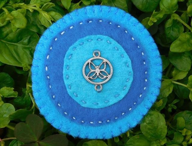 Ozdobný špendlík, fiaLOVE