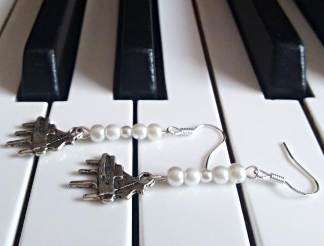 Ozdobný špendlík, fiaLOVE