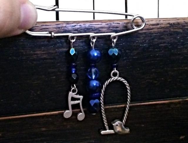 Ozdobný špendlík, fiaLOVE