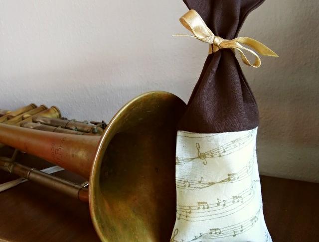 Ozdobný špendlík, fiaLOVE