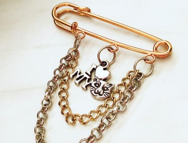 Ozdobný špendlík, fiaLOVE