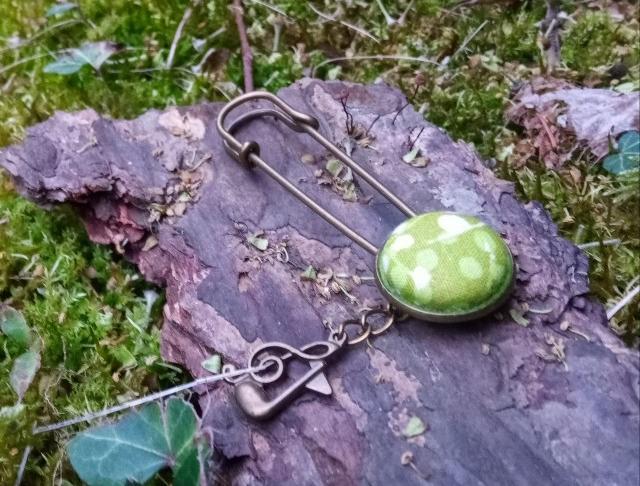 Ozdobný špendlík, fiaLOVE