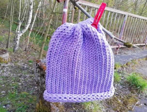 Pletená mega dlouhá čepice