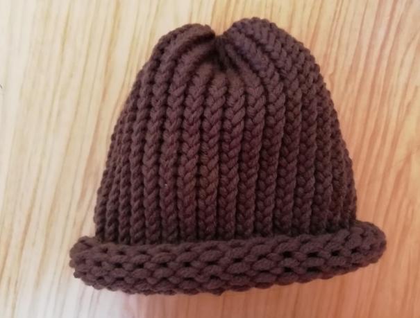 Pletená mega dlouhá čepice