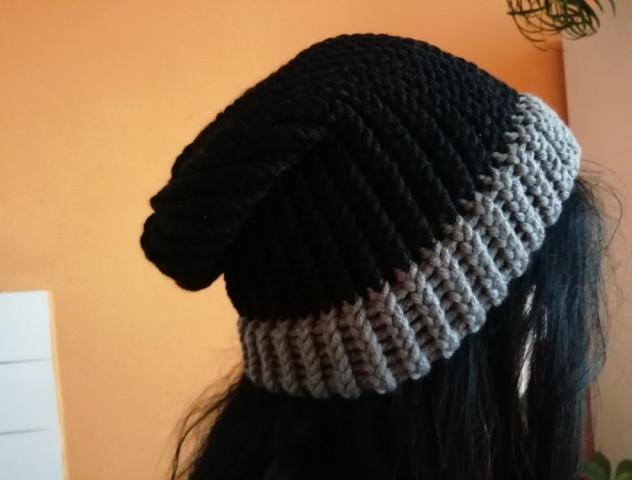 Pletená mega dlouhá čepice