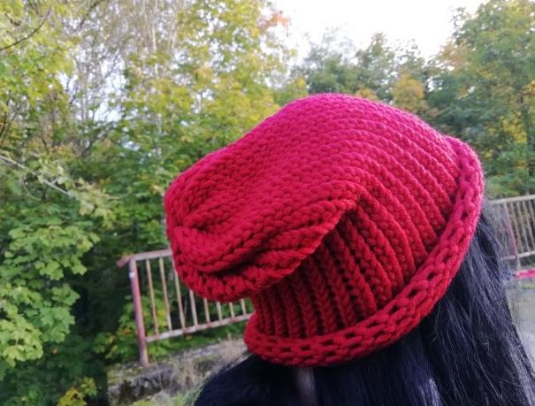 Pletená mega dlouhá čepice