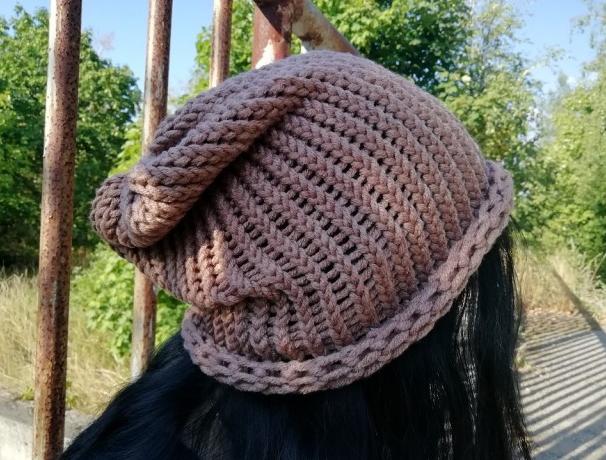 Pletená mega dlouhá čepice