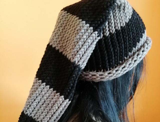 Pletená mega dlouhá čepice