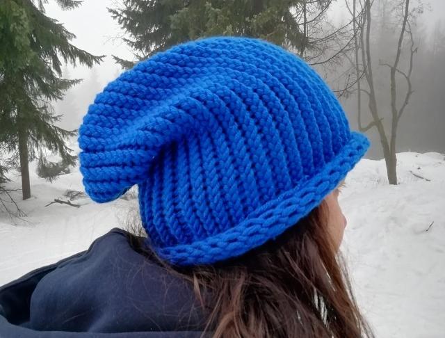 Pletená mega dlouhá čepice