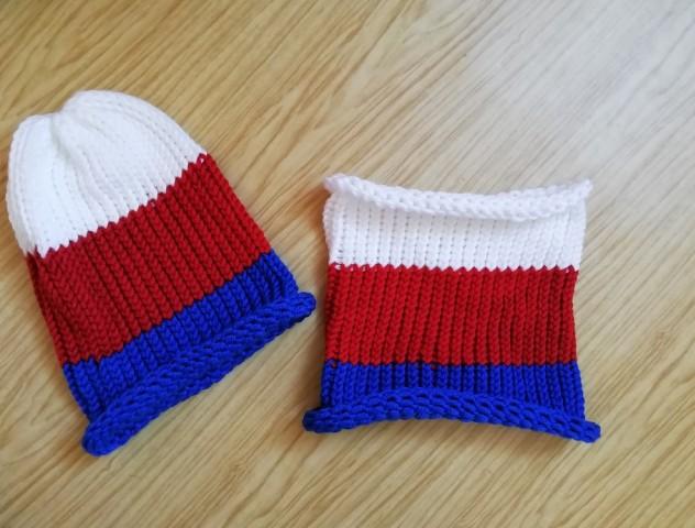 Pletená mega dlouhá čepice