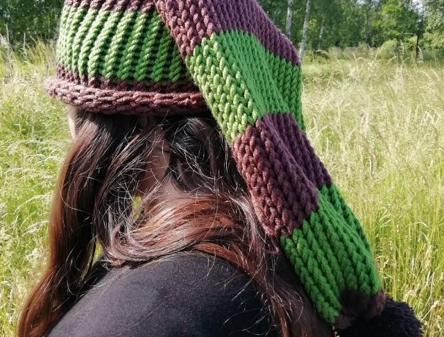 Pletená mega dlouhá čepice