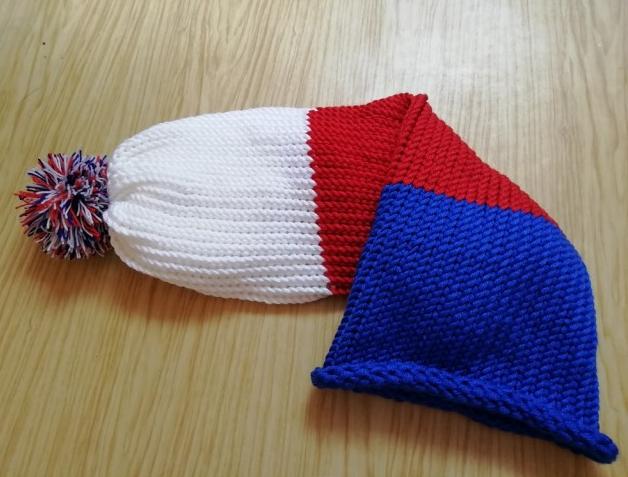 Pletená mega dlouhá čepice