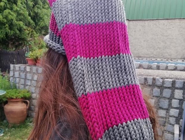 Pletená mega dlouhá čepice