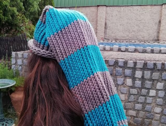 Pletená mega dlouhá čepice