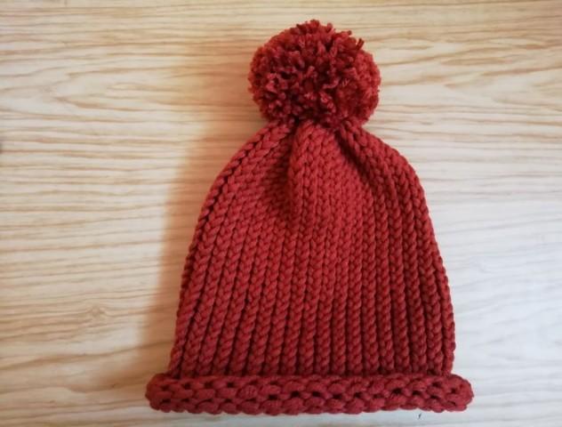 Pletená mega dlouhá čepice