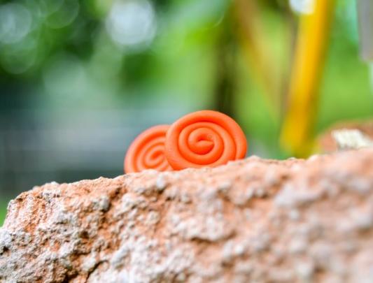 Spirálky-pecičky, náušnice náušnice pecky fimo puzety spirály polymer pecičky spirálky polymerová hmota 