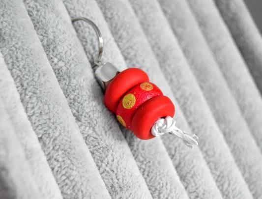 Buclatý - přívěšek na klíče... fimo polymer červená červený čer 