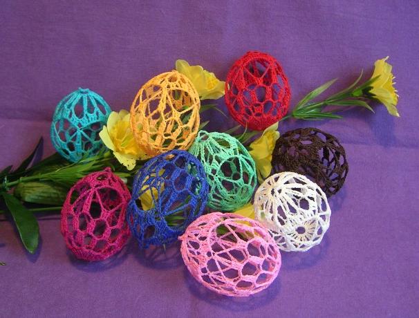 Háčkované vajíčko - č1 dekorace háčkovaný háčkování veselé velikonoce kytičky kytička háčkované zdobené kraslice vajíčko svátky crochet egg 