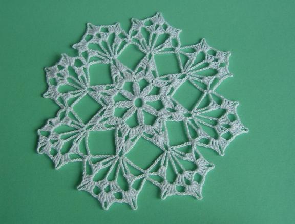 Háčkované vajíčko - č1