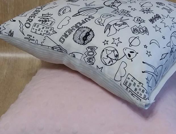 Povlak na polštářek omalovánka polštářek superhrdina 