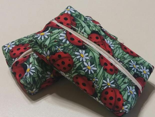 Kapesníkovník beruškový obal na papírové kapesníky kapes 