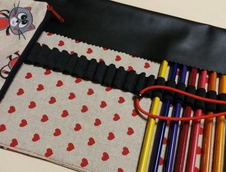 pastelkovník s kočkami