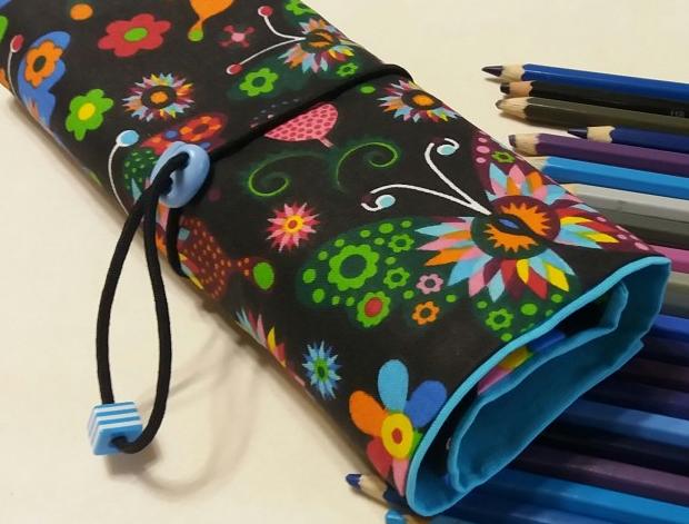 pastelkovník květinový II. pastelkovník penál rolovací 