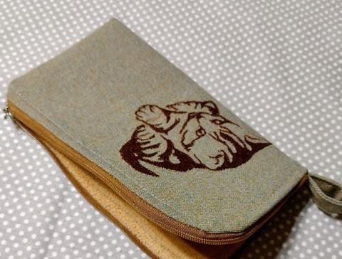 Obal na mobil obal taštička na mobil s kočkami 