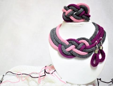 Uni čepice crazy 1669