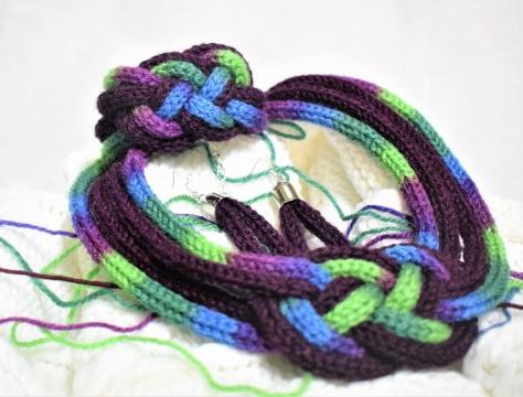 Uni čepice crazy 1669