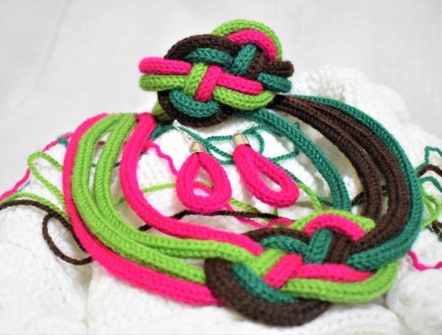 Uni čepice crazy 1669