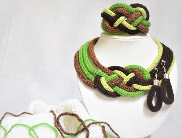 Uni čepice crazy 1669