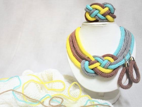 Uni čepice crazy 1669