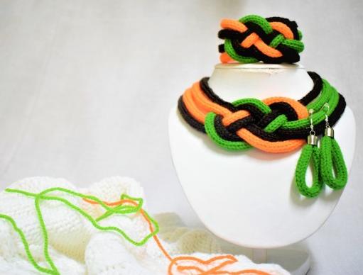 Uni čepice crazy 1669