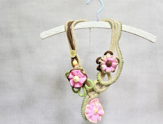 Uni čepice crazy 1669