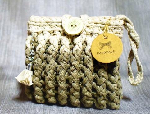 Uni čepice crazy 1669