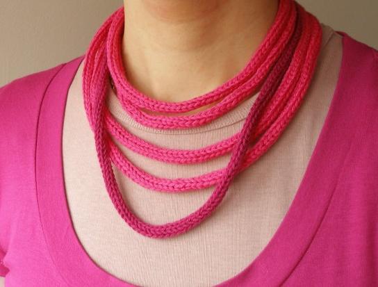 Pink ... dutinkový náhrdelník