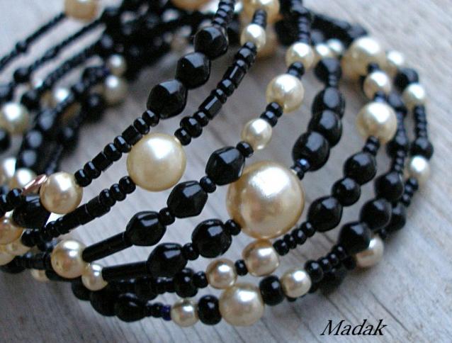 Flower IV. ....... náhrdelník