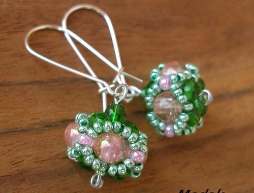 Flower IV. ....... náhrdelník