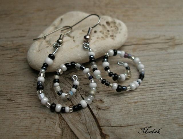 Flower IV. ....... náhrdelník