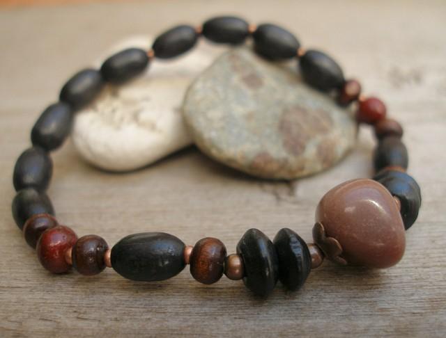 Stone and wood ... náramek dřevěný kámen náramek originální barevné černá hnědá minerál měď starobylé jedinečný story příběh 